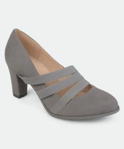 Journee Collection Women&apos;s Comfort Loren Pump