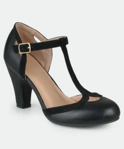 Journee Collection Women&apos;s Wide Width Olina Pump