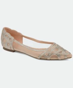 Journee Collection Women&apos;s Batavia Flat