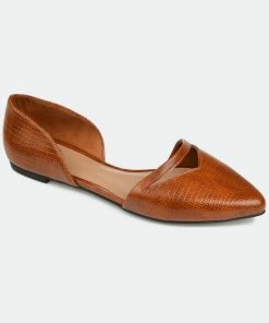 Journee Collection Women&apos;s Braely Flat