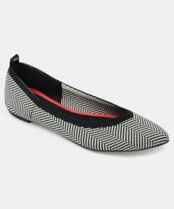 Journee Collection Women&apos;s Tru Comfort Foam Karise Flat
