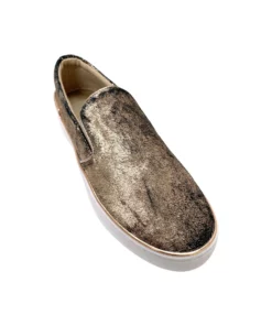 Guess Women&apos;s Deanda5 Sneaker