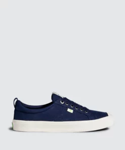 CARIUMA OCA Low Navy Canvas Sneaker Women