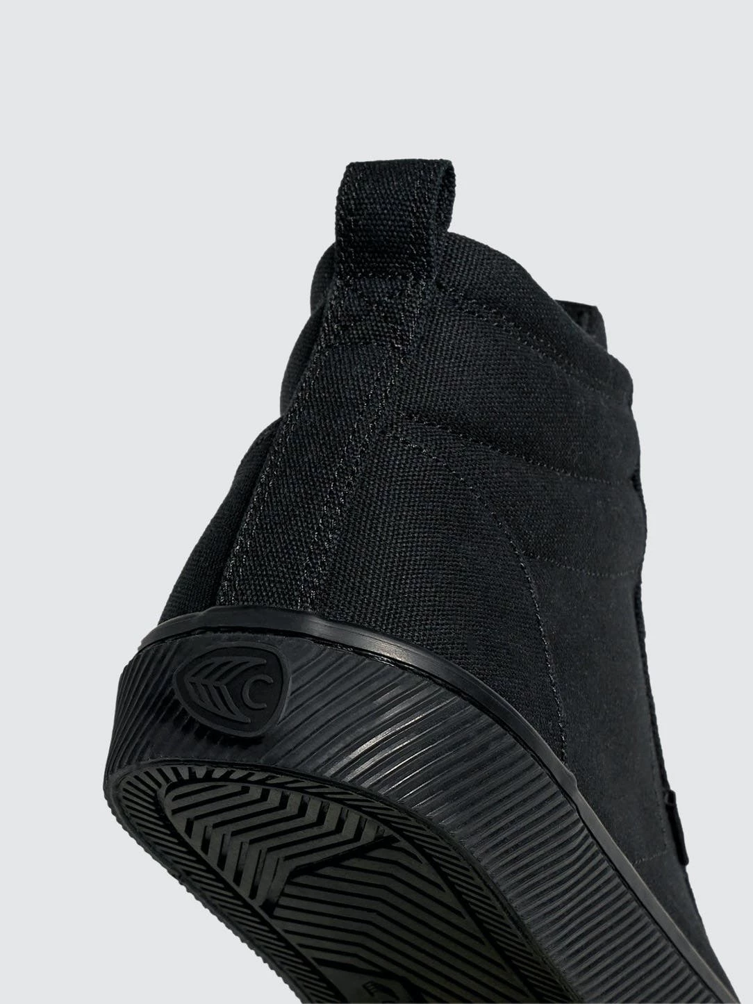 CARIUMA OCA High All Black Canvas Sneaker Women - Image 7
