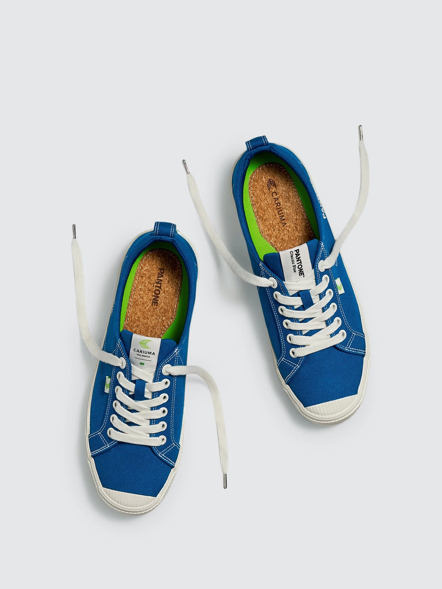 CARIUMA OCA Low Pantone Classic Blue Canvas Contrast Thread Sneaker Women - Image 7