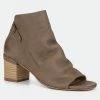 Vintage Foundry Co. . Women&apos;s Sabrina Open Toe Boot