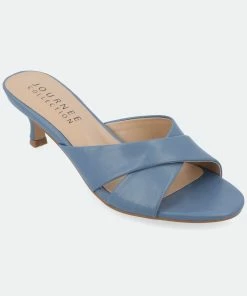 Journee Collection Women's Berkly Pumps