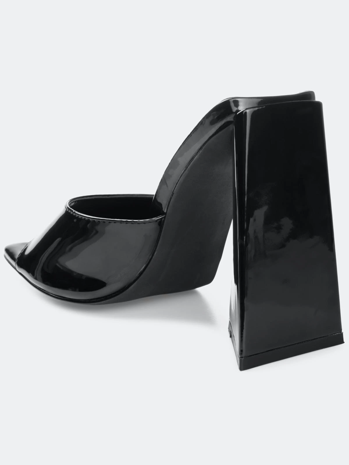 Journee Collection Women's Tru Comfort Foam Kammali Pump - Image 8