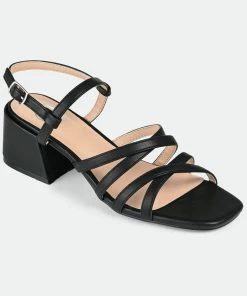 Journee Collection Women's Kempsy Pump