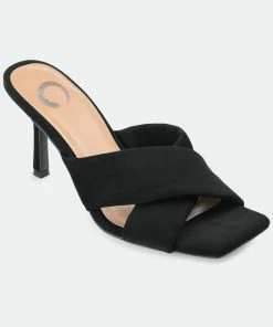 Journee Collection Women&apos;s Tru Comfort Foam Oppal Pump