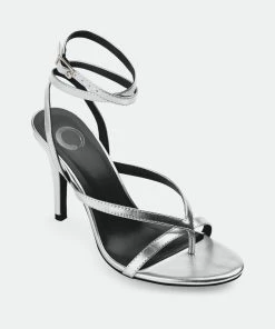 Journee Collection Women&apos;s Waverlee Pump