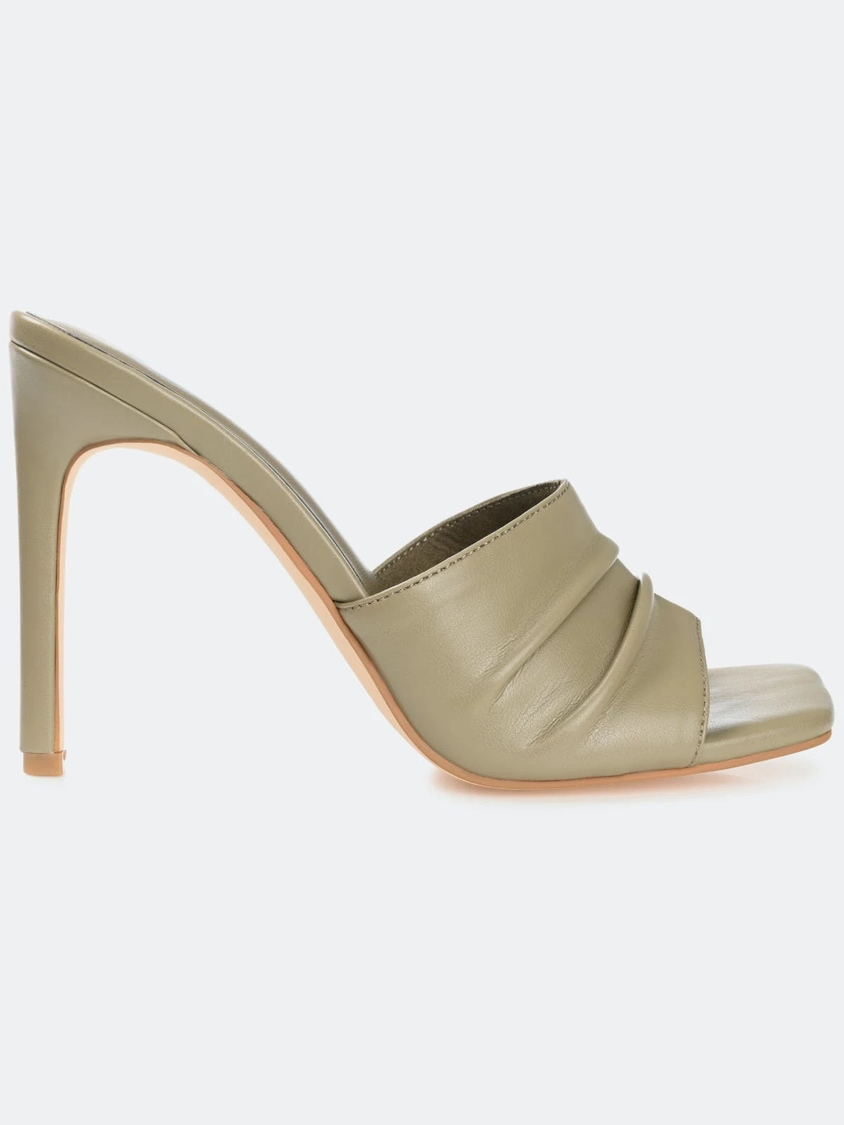 Journee Collection Women's Tru Comfort Foam Camber Pump - Image 6