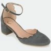 Journee Collection Women&apos;s Wide Width Edna Pump
