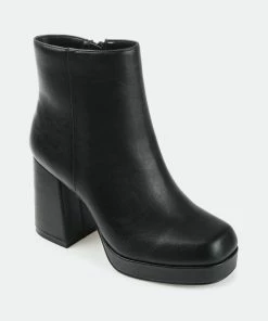 Journee Collection Women&apos;s Tru Comfort Foam Mollie Bootie