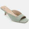 Journee Collection Women&apos;s Larna Pump Heel