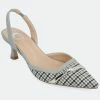 Journee Collection Women's Nellia Pump Heel