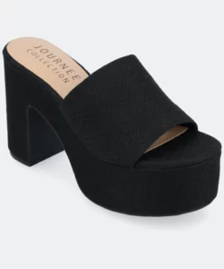 Journee Collection Women&apos;s Tru Comfort Foam Enyya Sandals