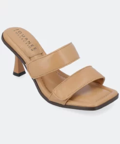 Journee Collection Women&apos;s Tru Comfort Foam Essey Pump