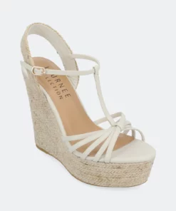 Journee Collection Women&apos;s Tru Comfort Foam Yara Sandals