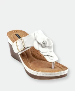 GC SHOES Flora White Wedge Sandals