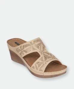 GC SHOES Drift Gold Wedge Sandals