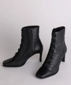 Intentionally Blank Jena Heeled Boot