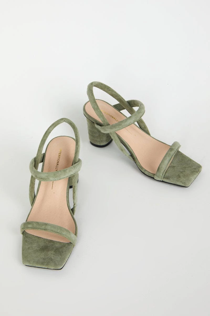 Intentionally Blank Kifton Sandal - Image 3