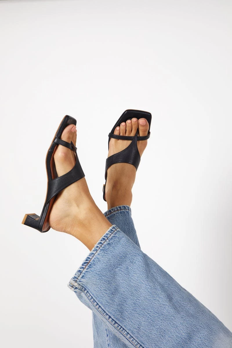 Intentionally Blank Flume Heeled Sandal - Image 6