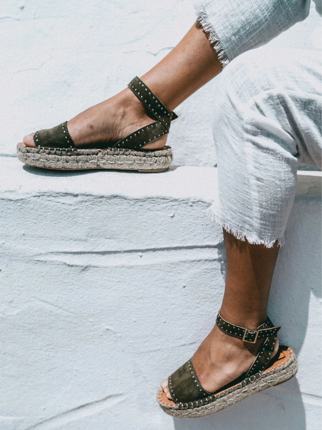 ALOHAS Rome Studded Espadrilles Olive - Image 2