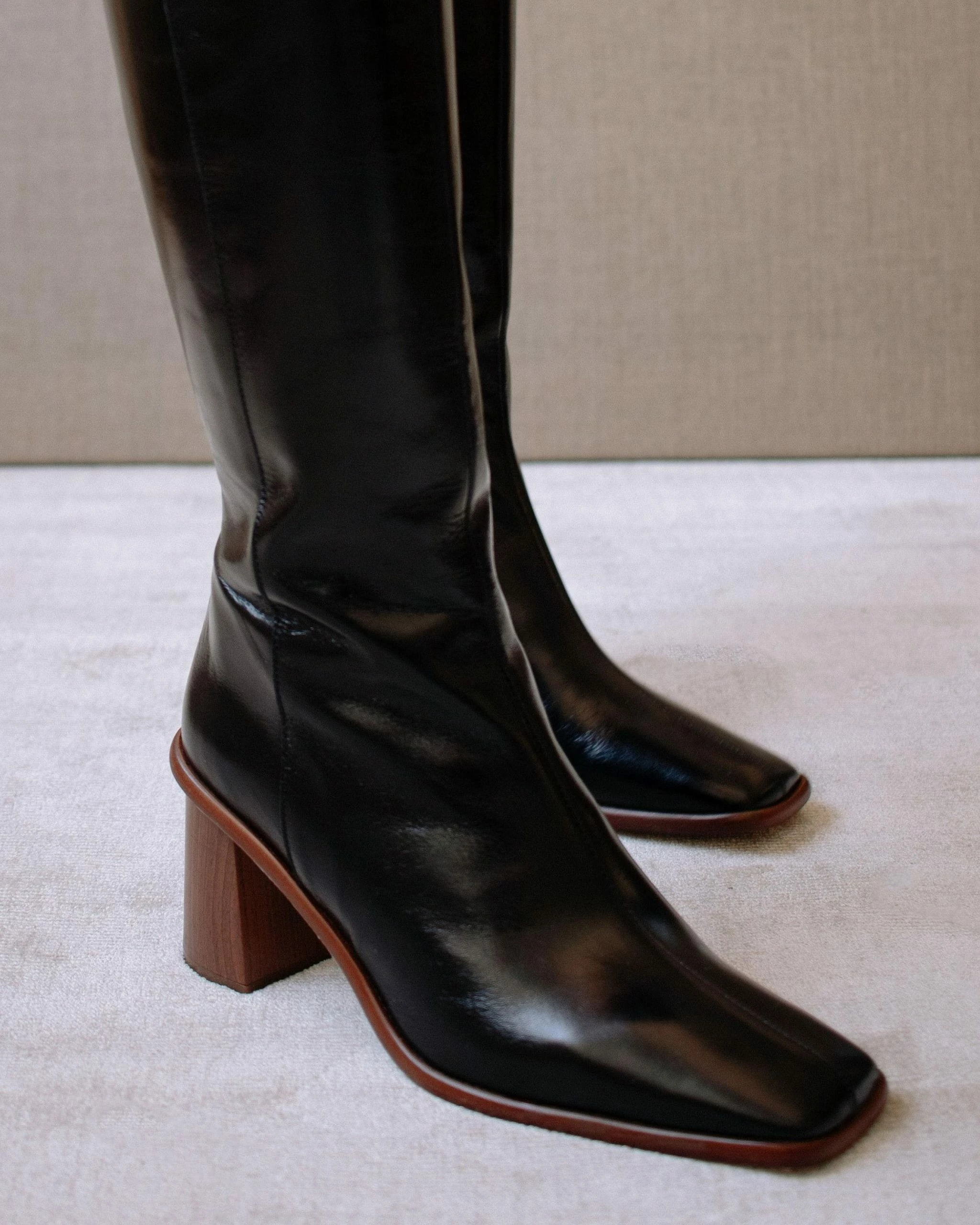 ALOHAS East Boots - Image 4