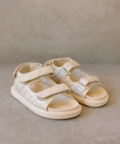 ALOHAS Hook-Loop Ivory Sandal