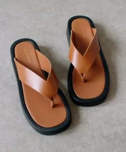 ALOHAS Overcast Sandal