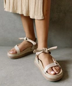 ALOHAS Tied Together Flat Sandals