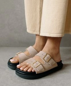 ALOHAS Buckle Strap Suede
