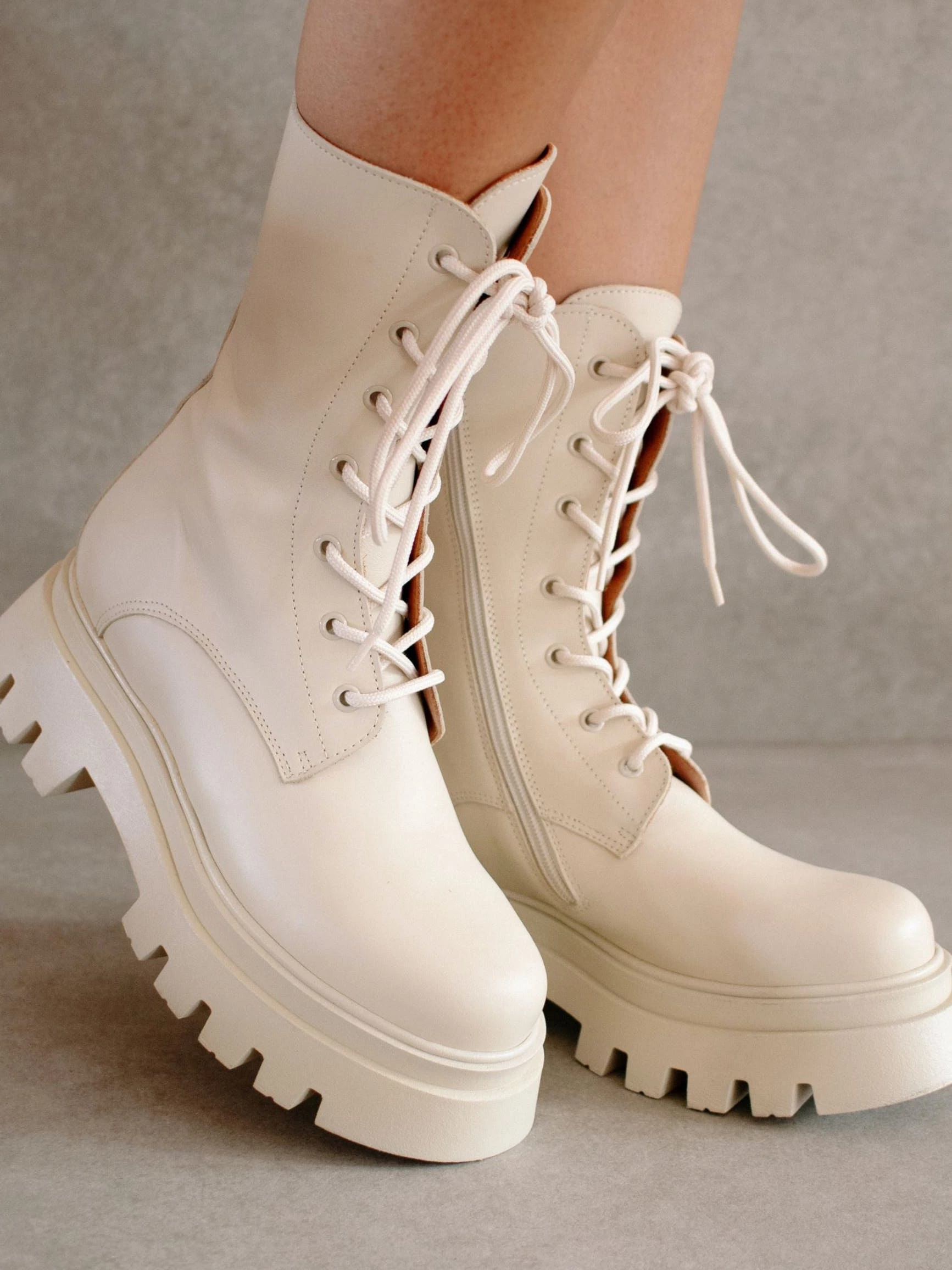 ALOHAS Globetrotter Boot - Image 3