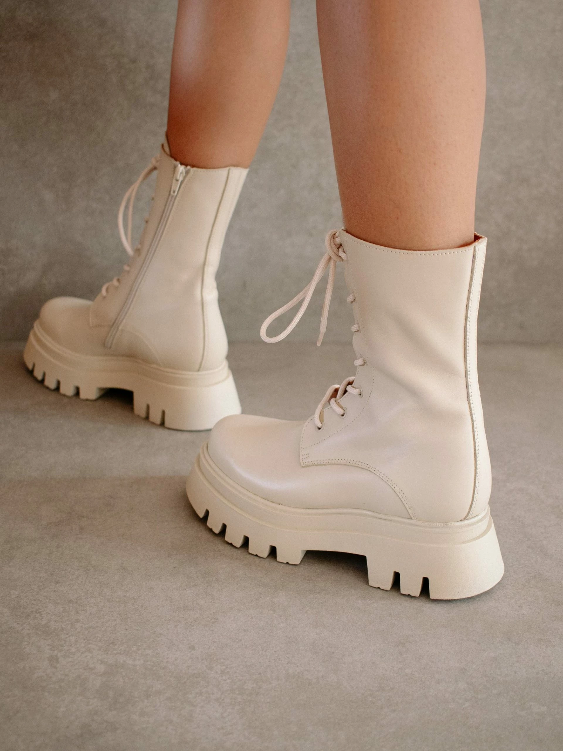 ALOHAS Globetrotter Boot - Image 4