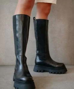 ALOHAS Go Getter Boots