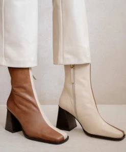 ALOHAS South Bicolor Boot
