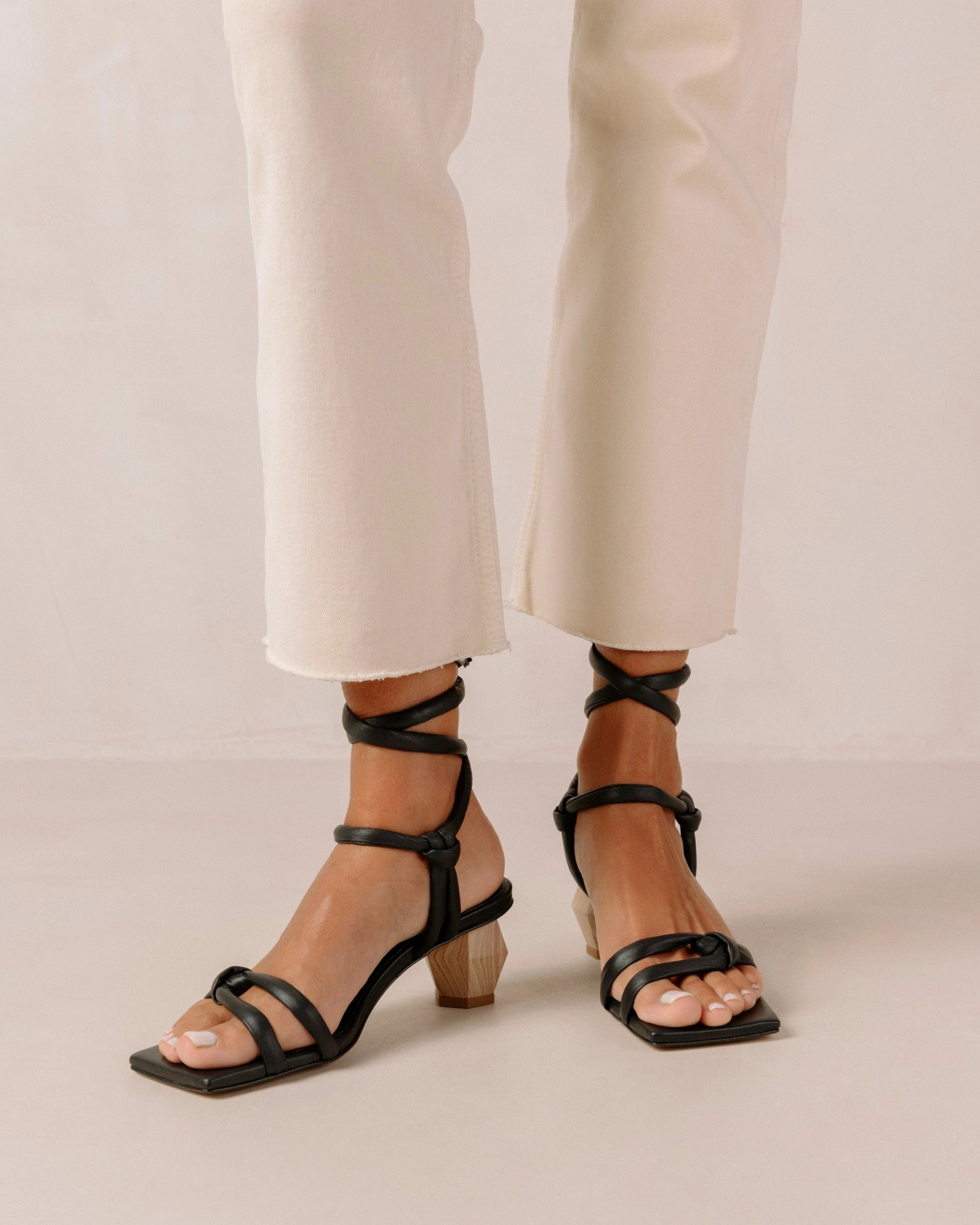 ALOHAS Creative Sandal