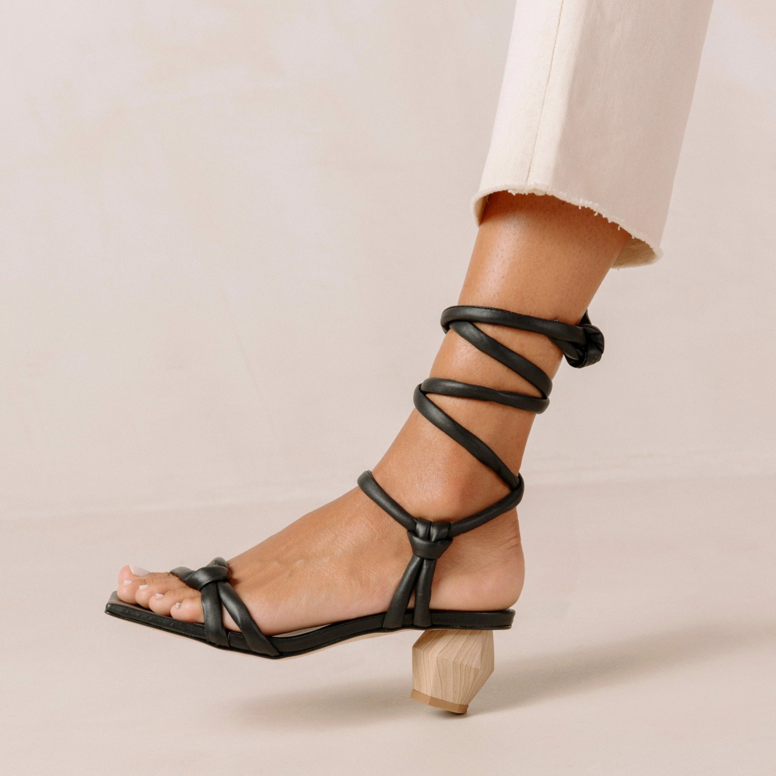 ALOHAS Creative Sandal - Image 5