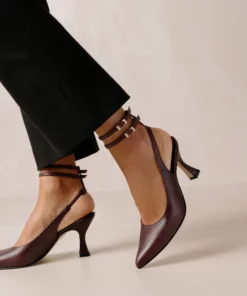 ALOHAS Louise Leather Pumps